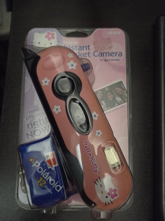 Hello Kitty Gift Bundle Polaroid Cam & Lisa Loeb Japanese CD NIB & Lunch Box!
